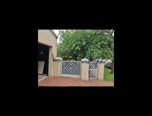 4 BEDROOM HOUSE FOR SALE IN EDENVALE CENTRAL